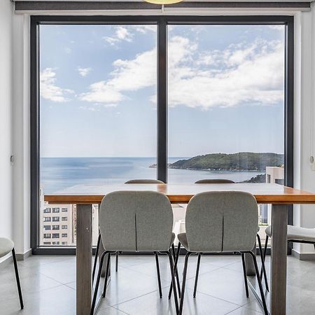 Modern Top Floor Sea View 3Br With Pools, Spa & Fitness เบชิชิ ภายนอก รูปภาพ