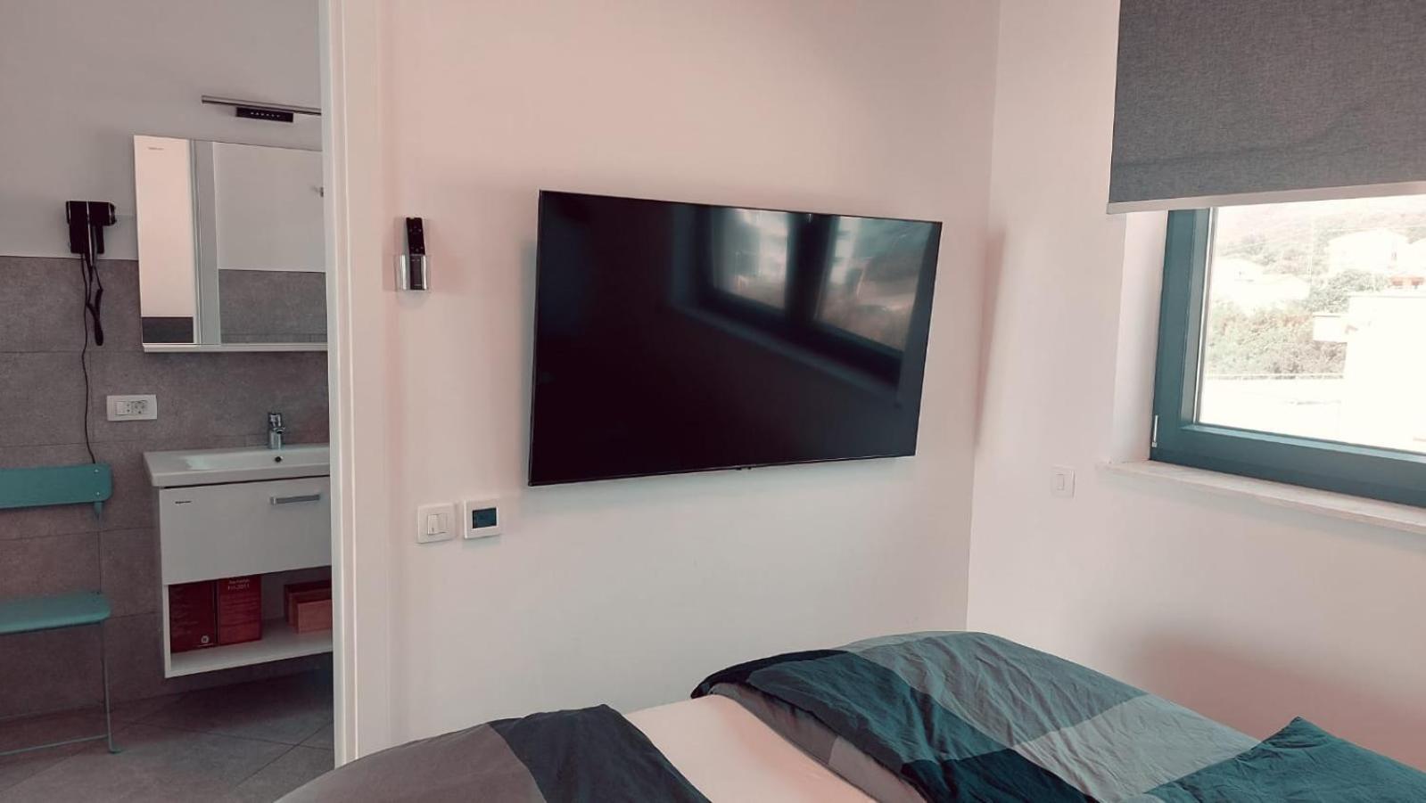 Modern Top Floor Sea View 3Br With Pools, Spa & Fitness เบชิชิ ภายนอก รูปภาพ