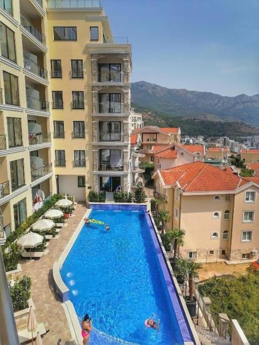 Modern Top Floor Sea View 3Br With Pools, Spa & Fitness เบชิชิ ภายนอก รูปภาพ