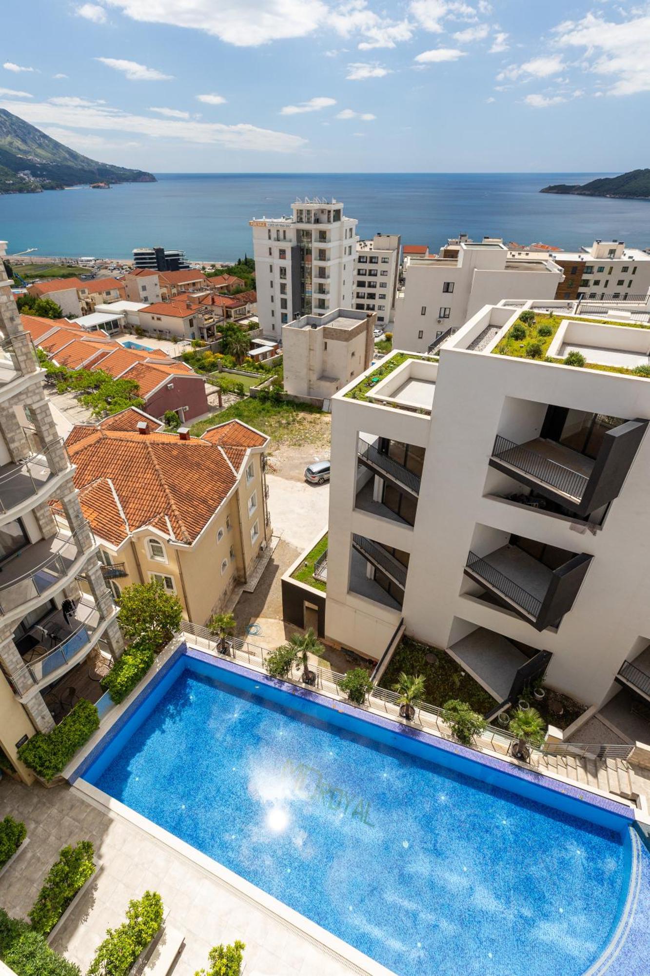 Modern Top Floor Sea View 3Br With Pools, Spa & Fitness เบชิชิ ภายนอก รูปภาพ