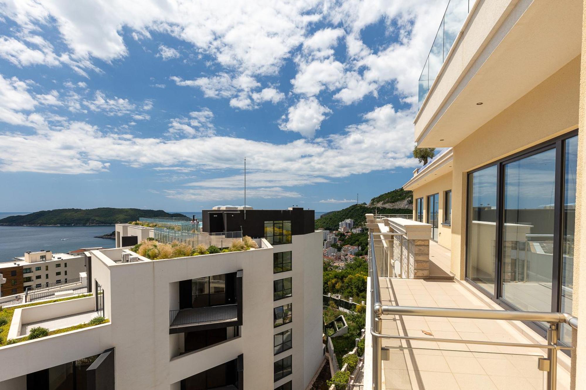 Modern Top Floor Sea View 3Br With Pools, Spa & Fitness เบชิชิ ภายนอก รูปภาพ